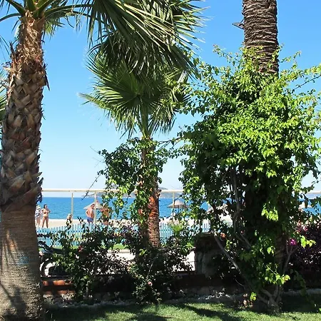 Sunset Beach Club Aqua 28